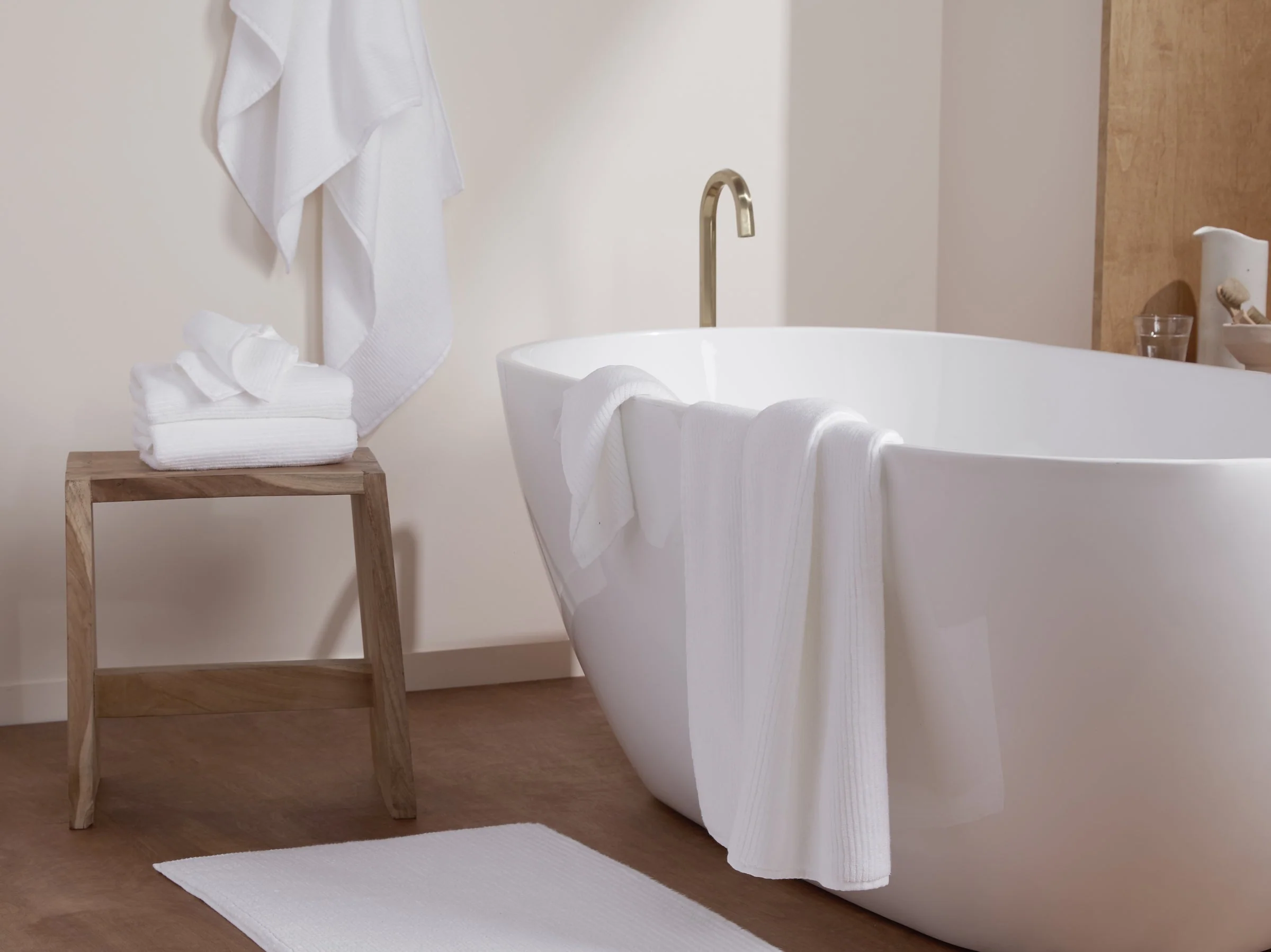 2+2 Soft Rib Bath Bundle - White - Image 2