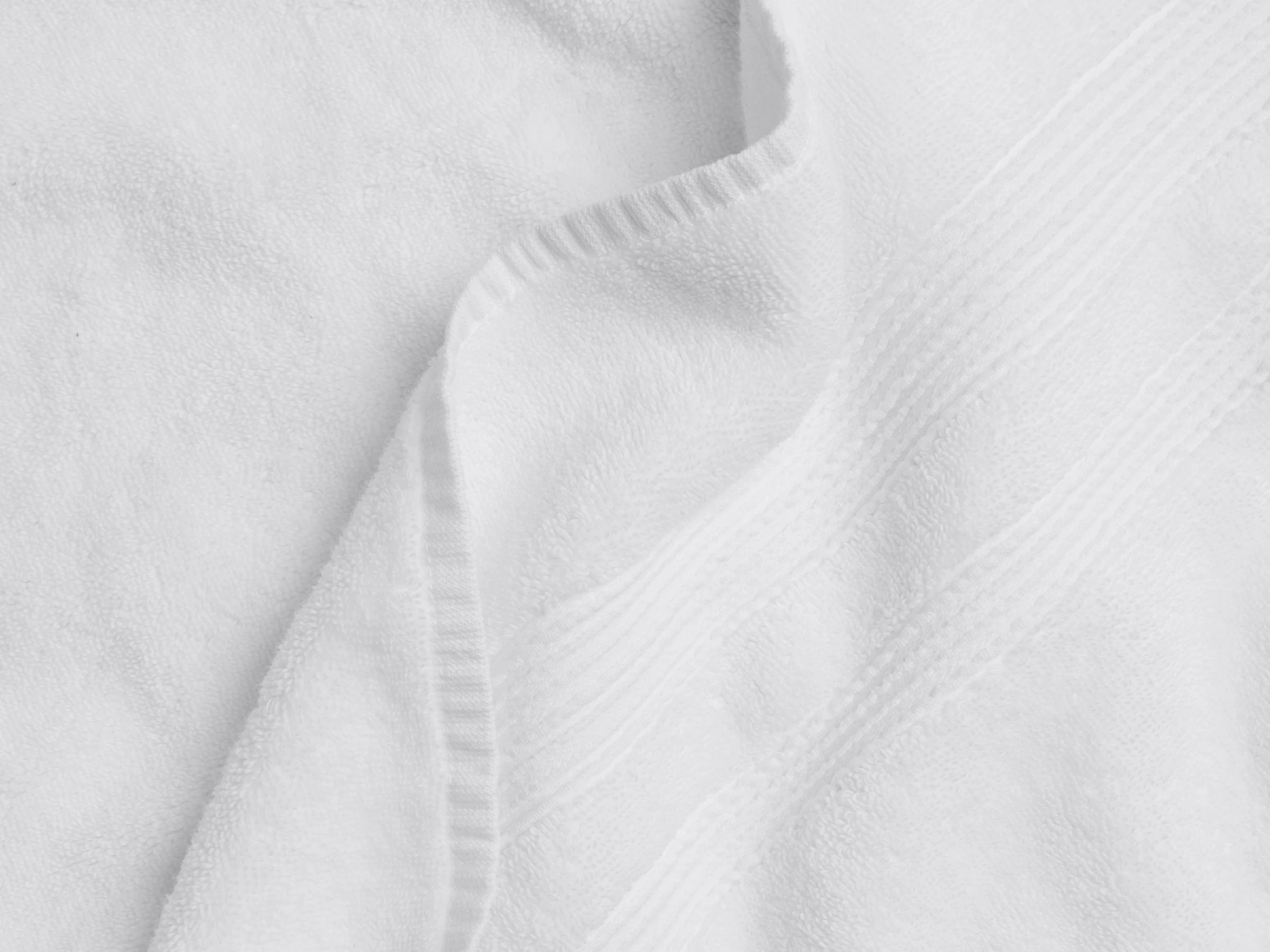 4+4 Classic Turkish Cotton Bath Bundle - White - Image 3