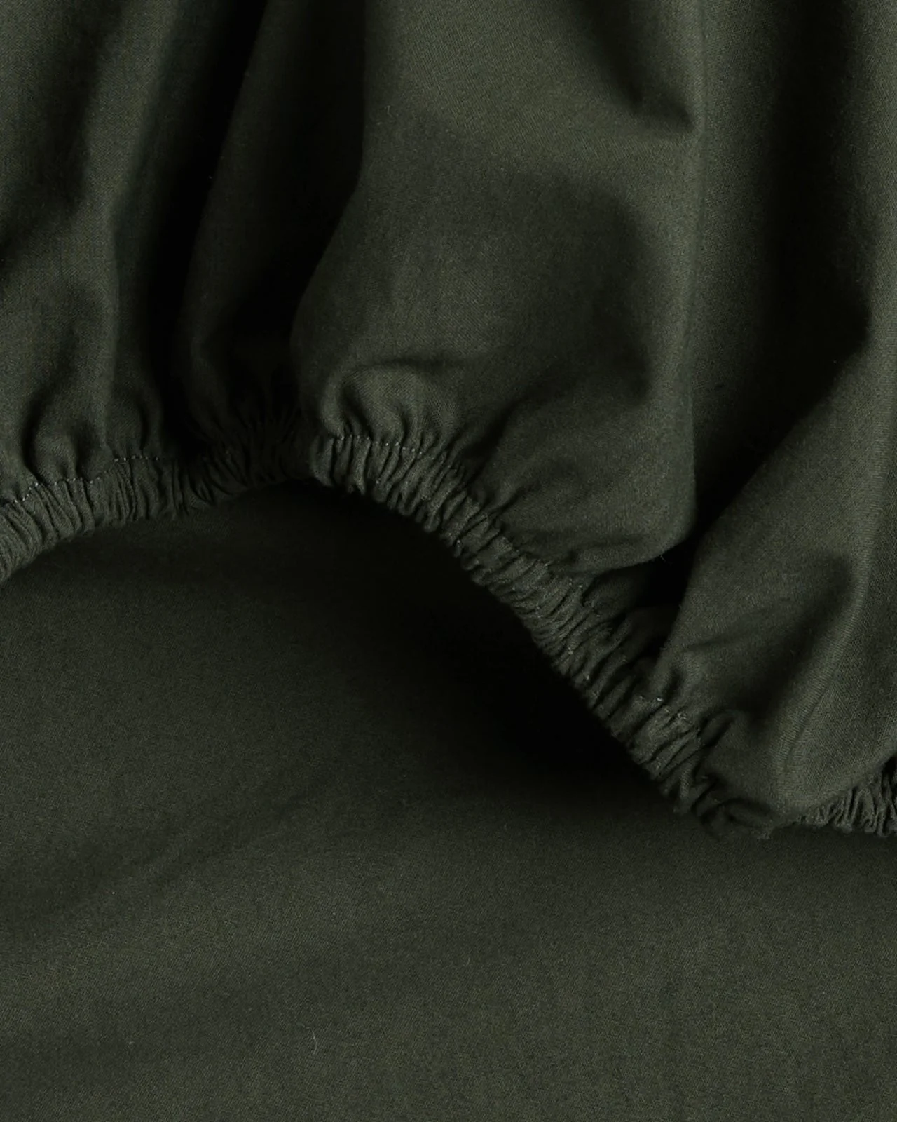 Brushed Cotton Fitted Sheet (Evergreen) - Image 3