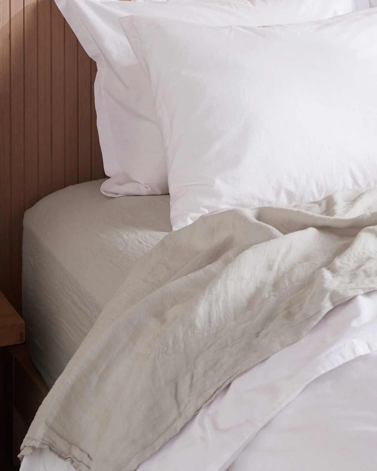 Linen Fitted Sheet (Bone) - Image 2