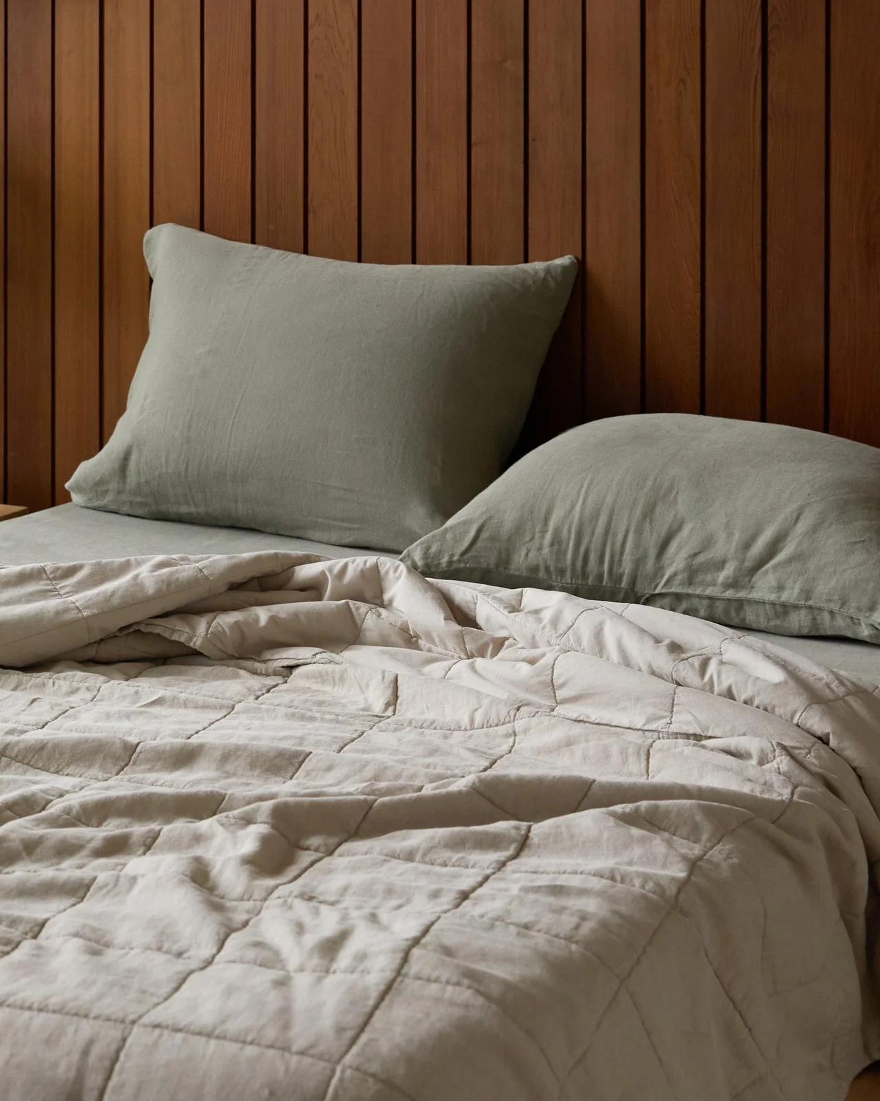 Linen Fitted Sheet (Moss) - Image 4