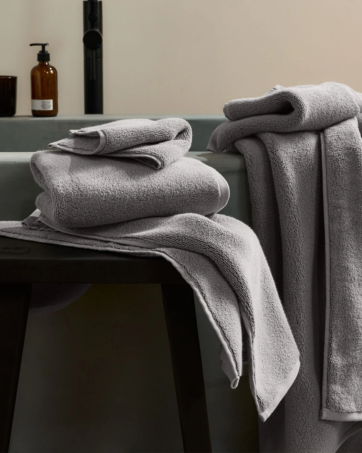 4+4 Organic Plush Bath Bundle - Pebble - Image 5