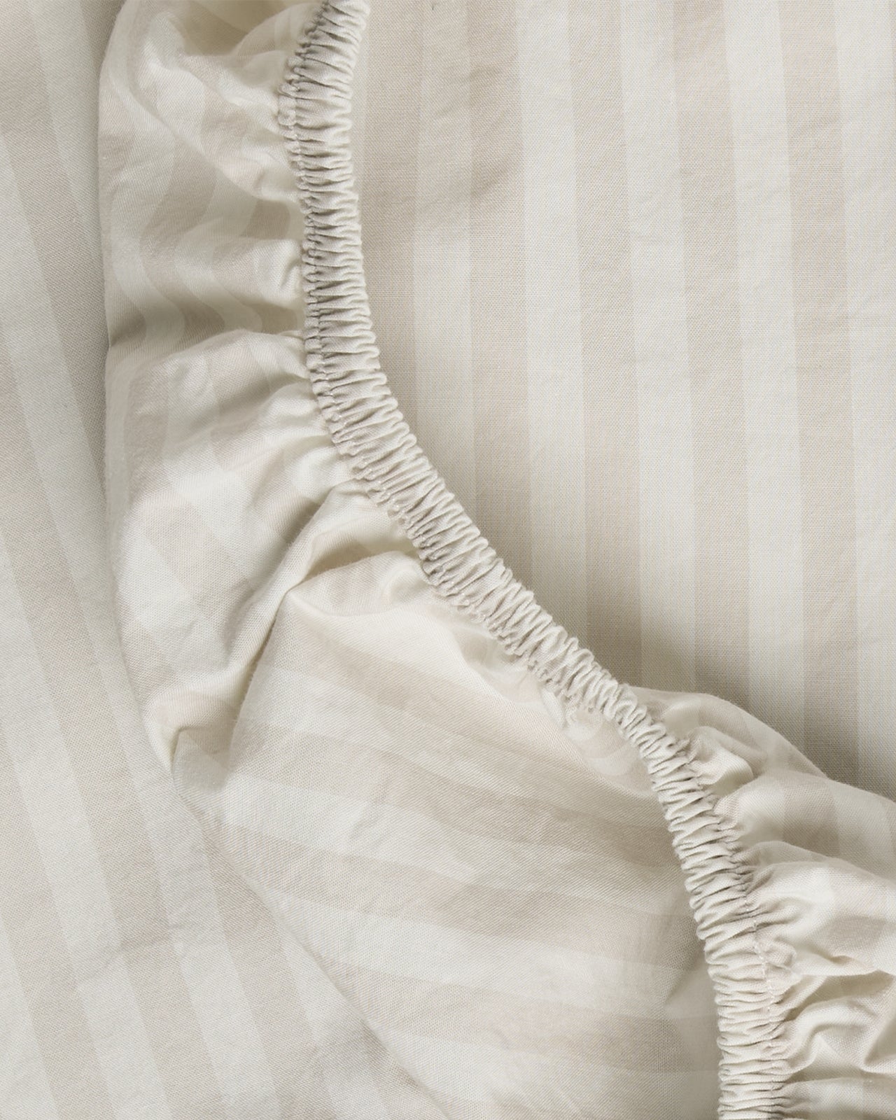 Percale Fitted Sheet (Bone Stripe) - Image 3
