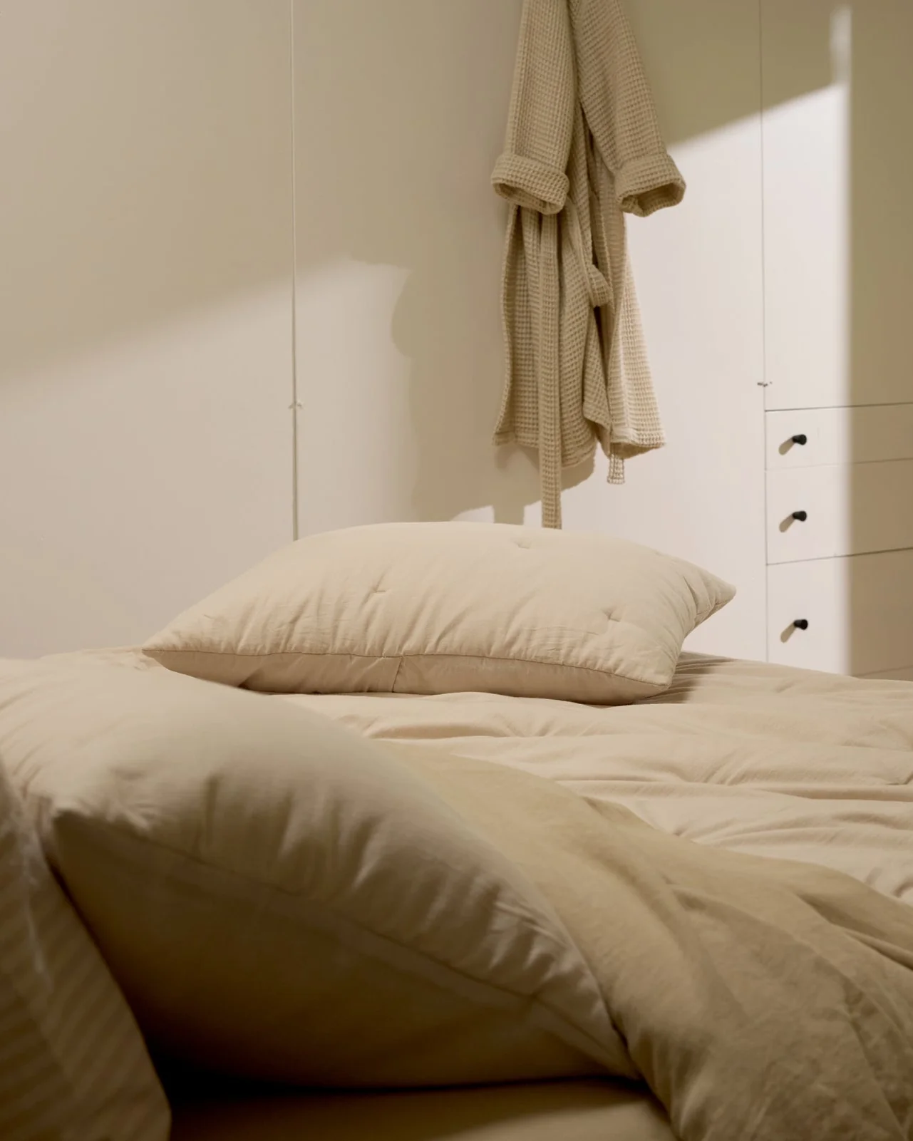 Soft Cotton Quilted Sham Set (Bone) - Image 3