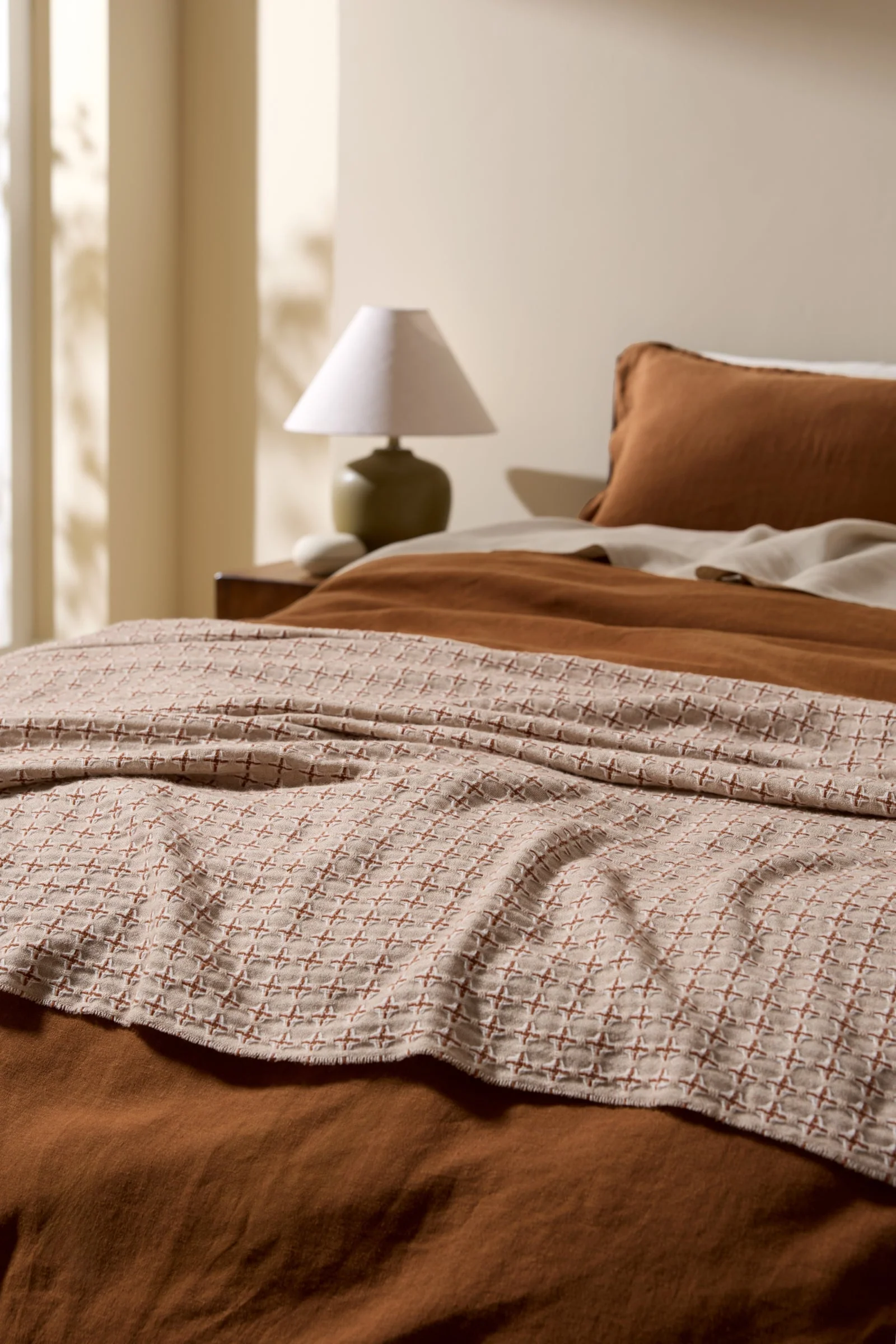 Stargaze Wool Throw (Natural and Tobacco) - Image 4